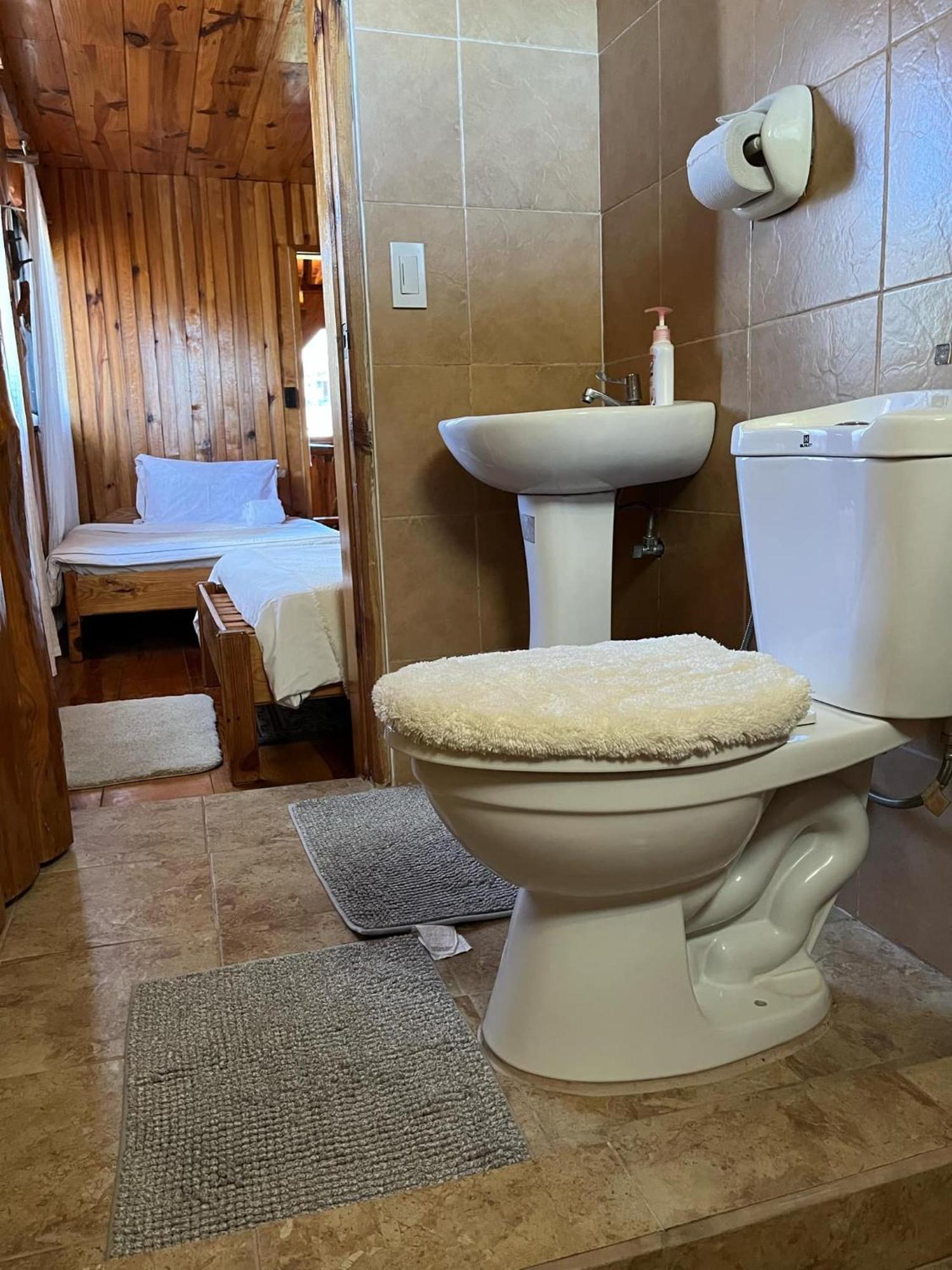 Agape Log Cabin Сагада Экстерьер фото