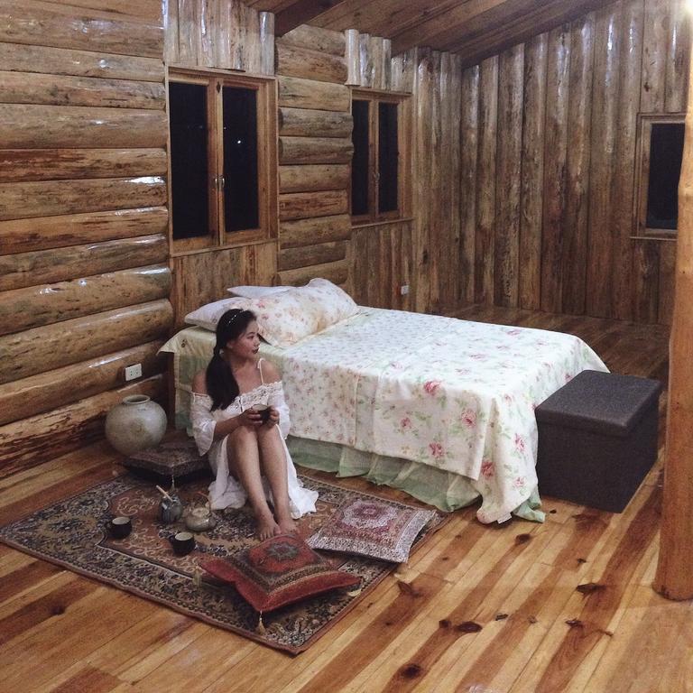 Agape Log Cabin Сагада Экстерьер фото