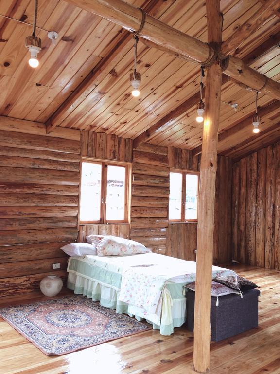 Agape Log Cabin Сагада Экстерьер фото